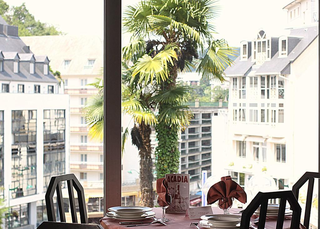 Hotel Acadia Lourdes Bagian luar foto